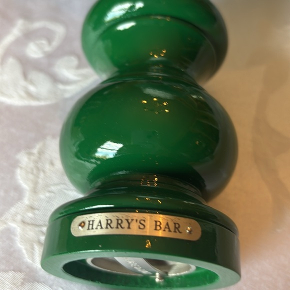 Gianmarco Lorenzi Green Harry’s Bar London Pepper/Salt Mill - Picture 4 of 6
